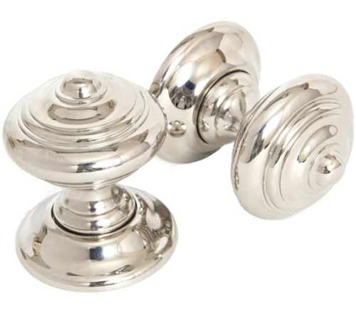 ELMORE MORTICE / RIM DOOR KNOBS ON CONCEALED ROSE